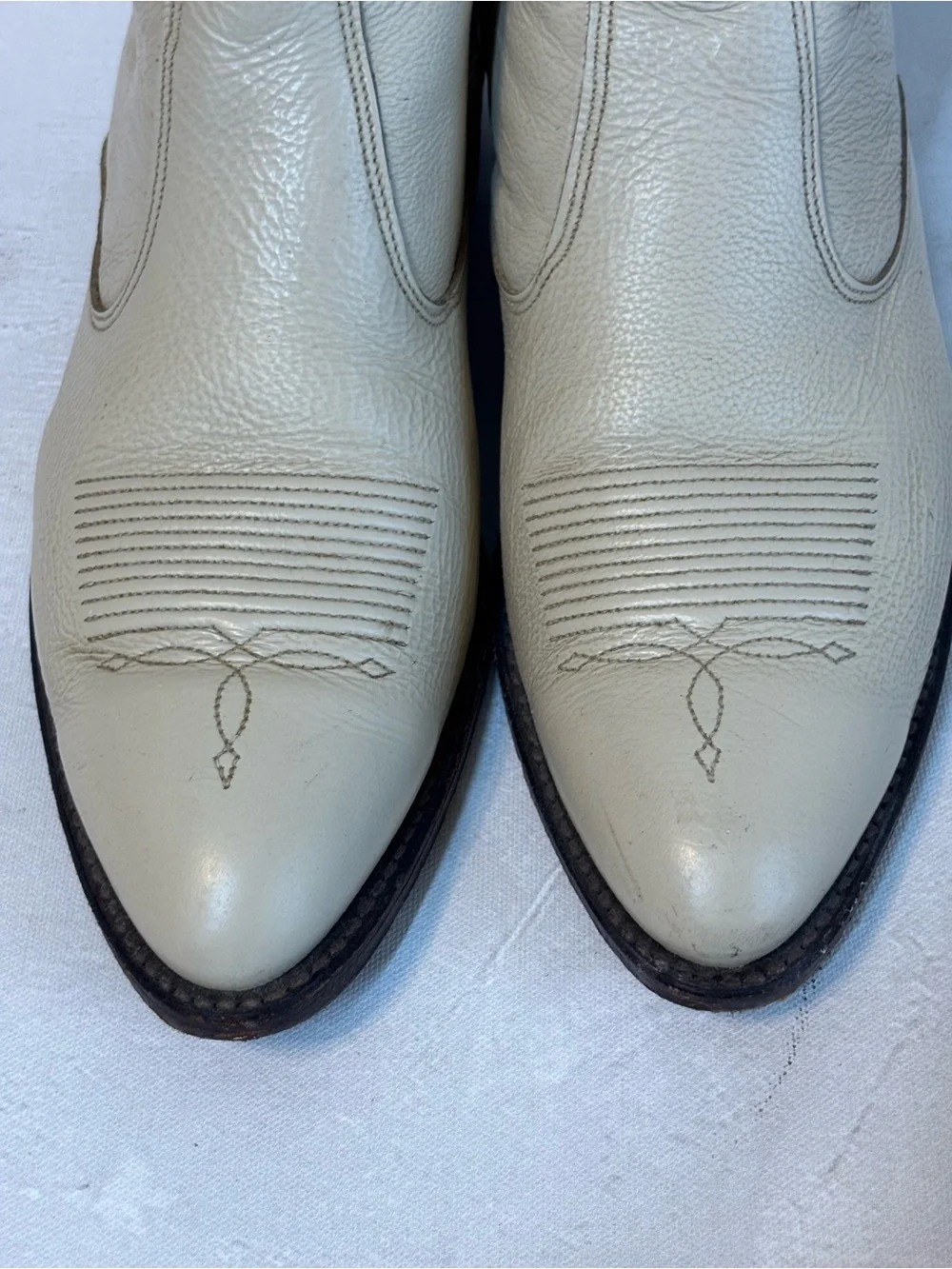 Dan Post Vintage Retro Cream Leather Ankle Boots, size 8.5